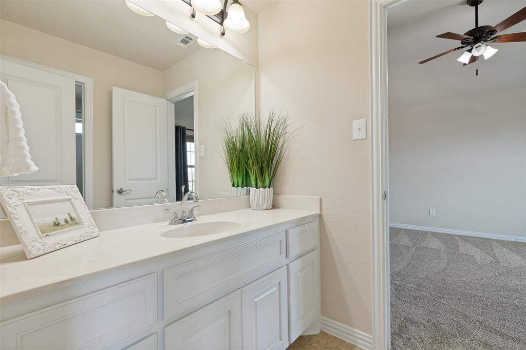 2160 Nocona Drive Property Photo 23