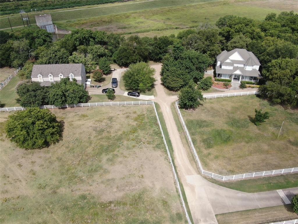 2600 Rosebud Lane Property Photo 1