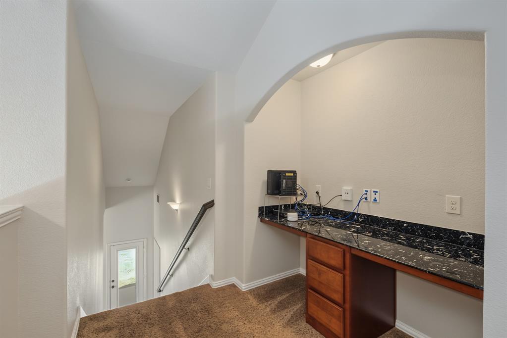 813 Andrews Court Property Photo 26