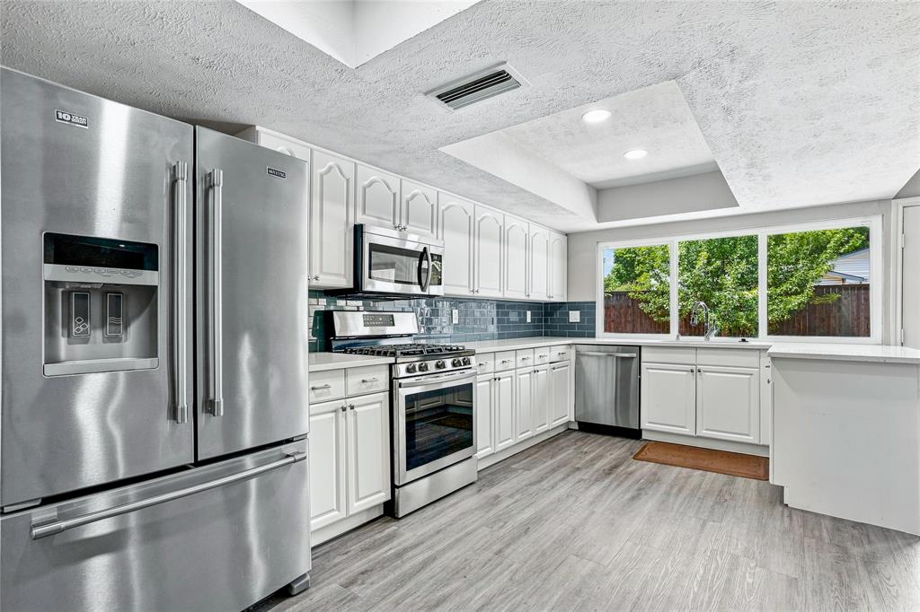6203 Rainier Road Property Photo 1