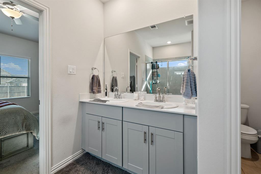 7175 Rolling Waters Way Property Photo 22