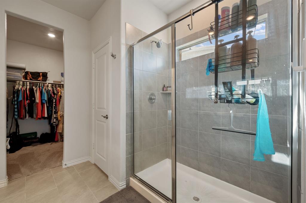 7175 Rolling Waters Way Property Photo 23