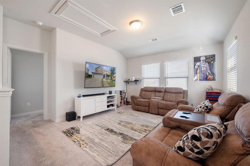 7175 Rolling Waters Way Property Photo 25