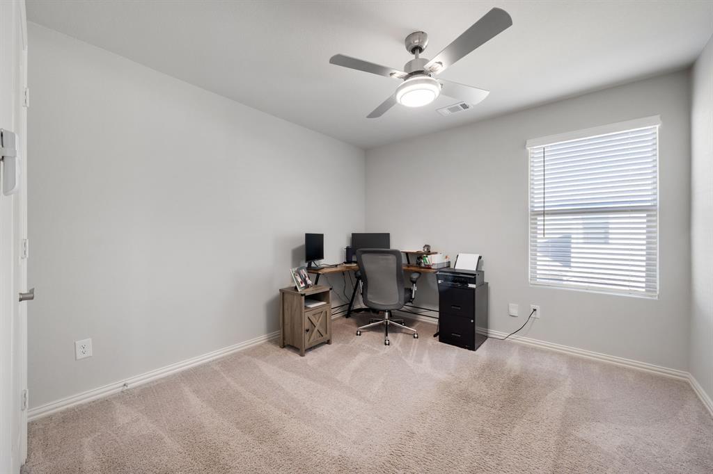 7175 Rolling Waters Way Property Photo 31