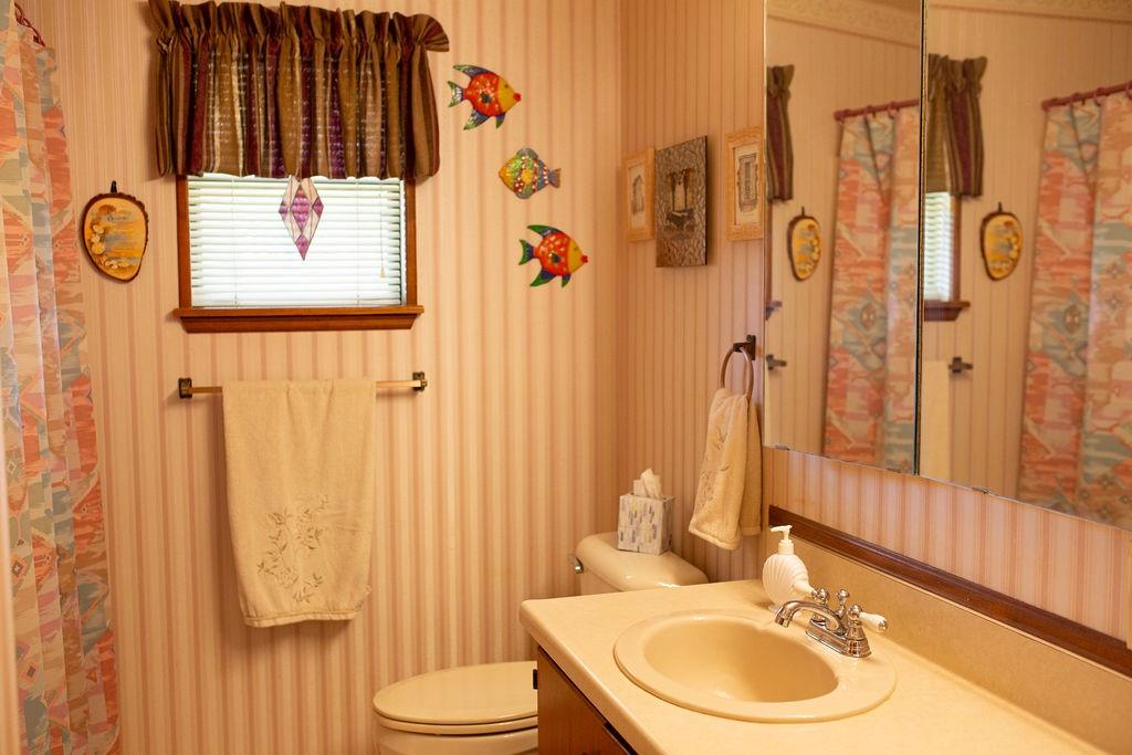 1021 Avenue B Property Photo 24