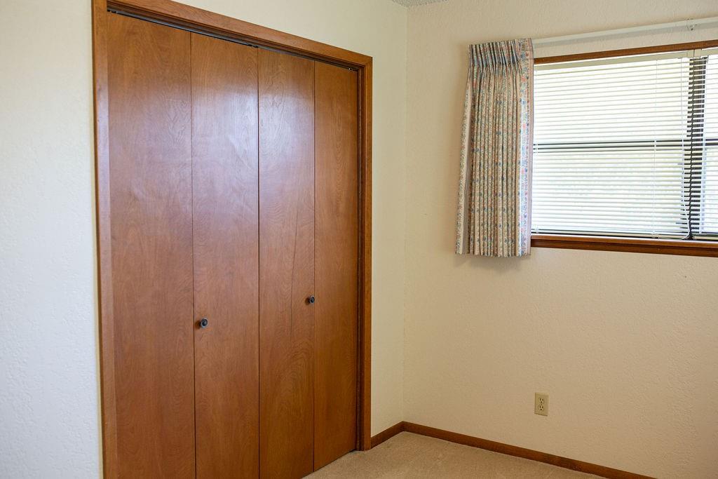 1021 Avenue B Property Photo 31