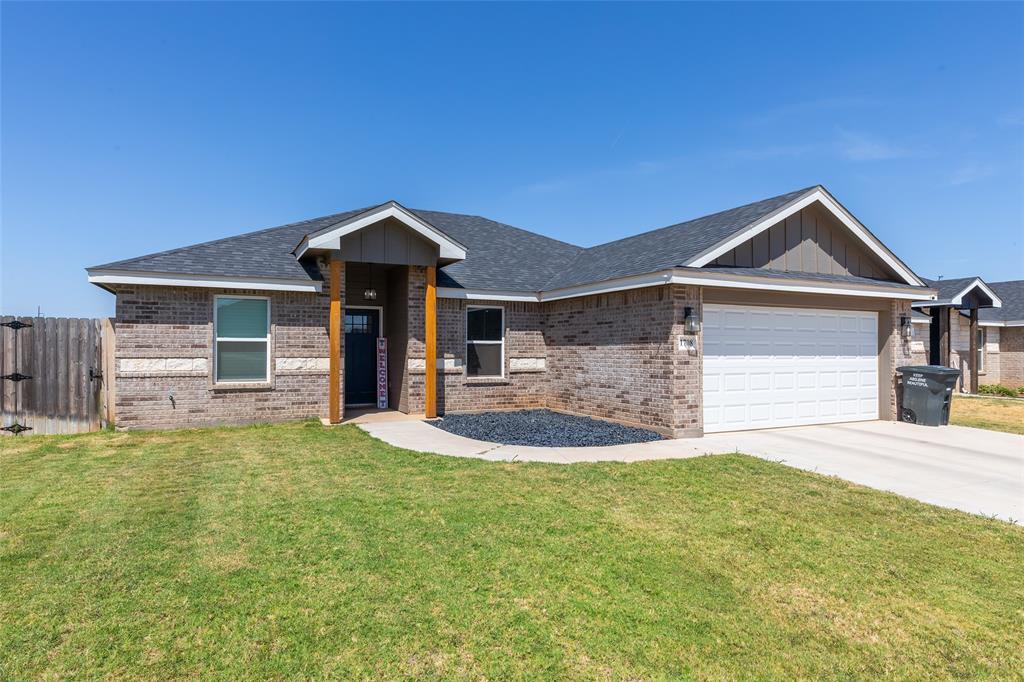 1708 Sweetwater Lane Property Photo 1