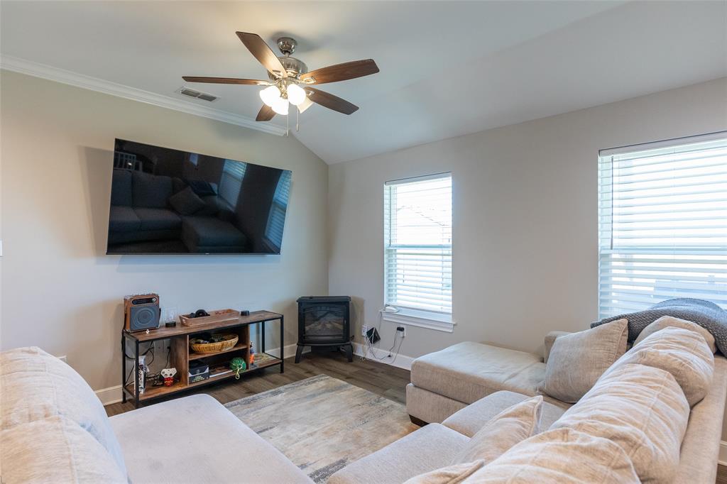 1708 Sweetwater Lane Property Photo 11