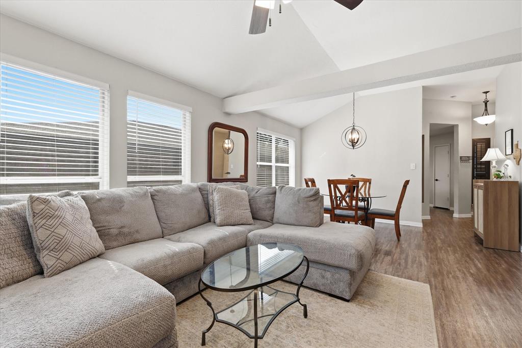 4037 Staghorn Circle Property Photo 8