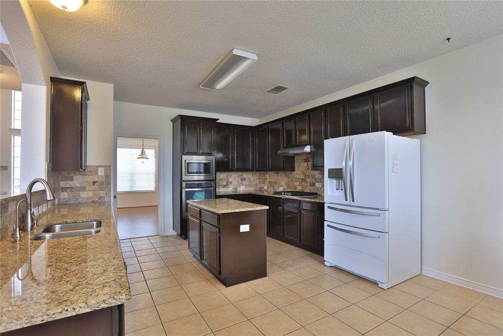 7416 Brookdale Drive Property Photo 3