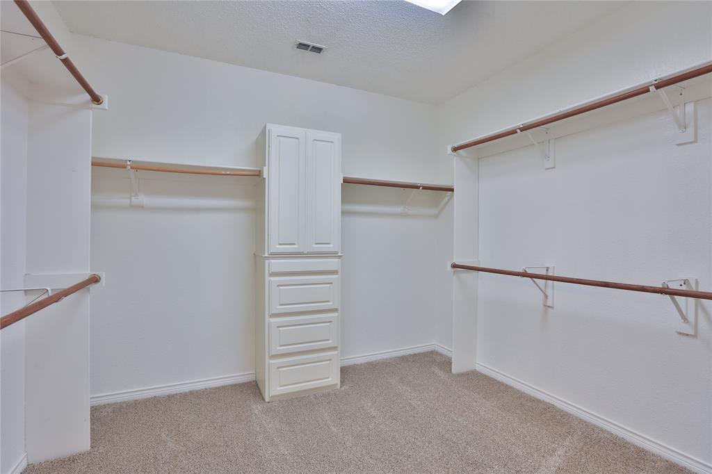 7416 Brookdale Drive Property Photo 16