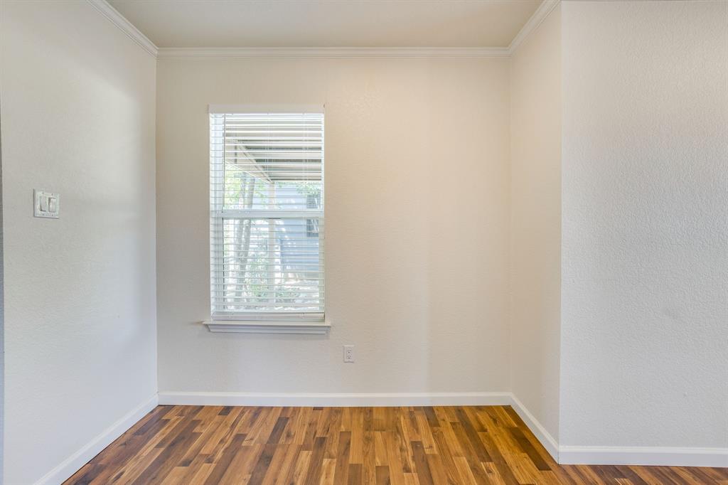 128 Tarrant Avenue Property Photo 13
