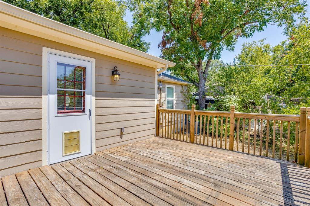 128 Tarrant Avenue Property Photo 35