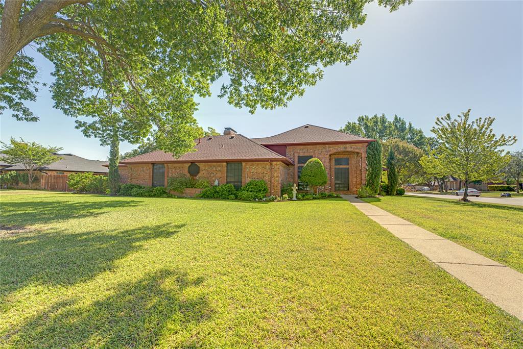 4841 Kelso Place Property Photo 3