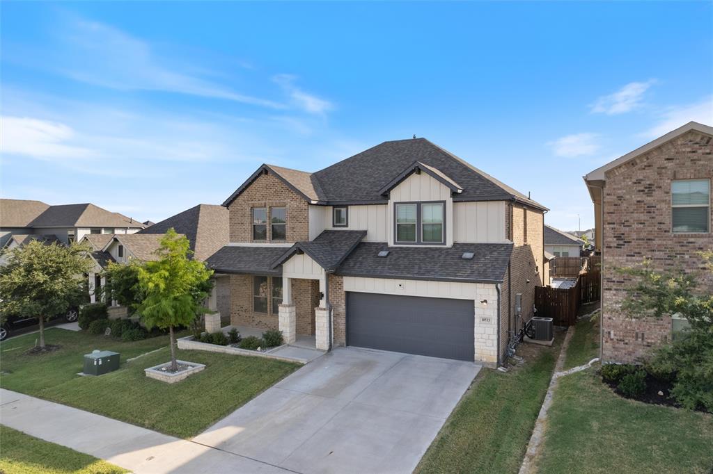10533 Katalpa Drive Property Photo 2