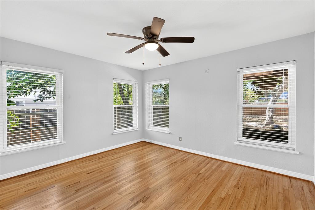 649 Peavy Road Property Photo 16