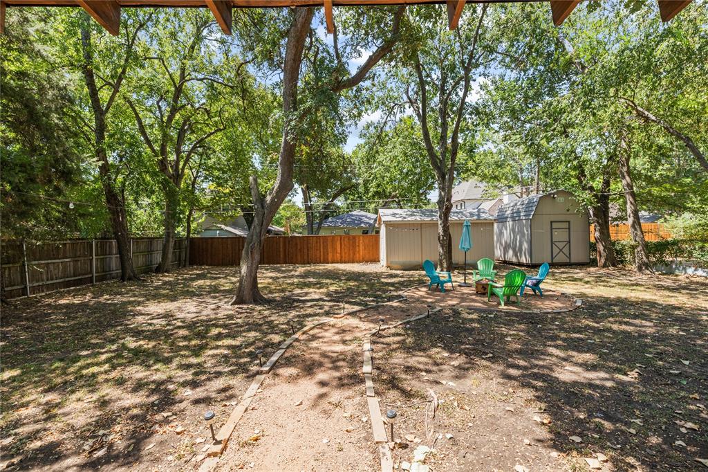 649 Peavy Road Property Photo 19