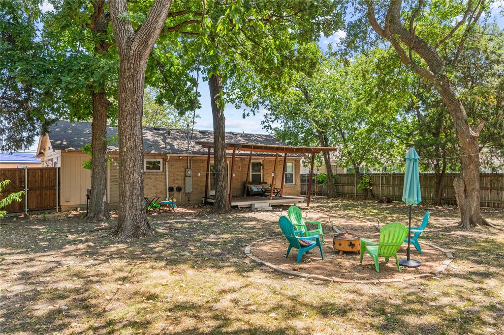 649 Peavy Road Property Photo 23