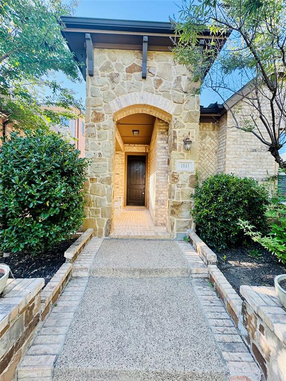 1041 Lone Ivory Trail Property Photo 3