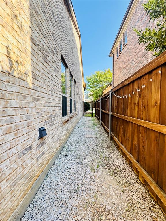 1041 Lone Ivory Trail Property Photo 34