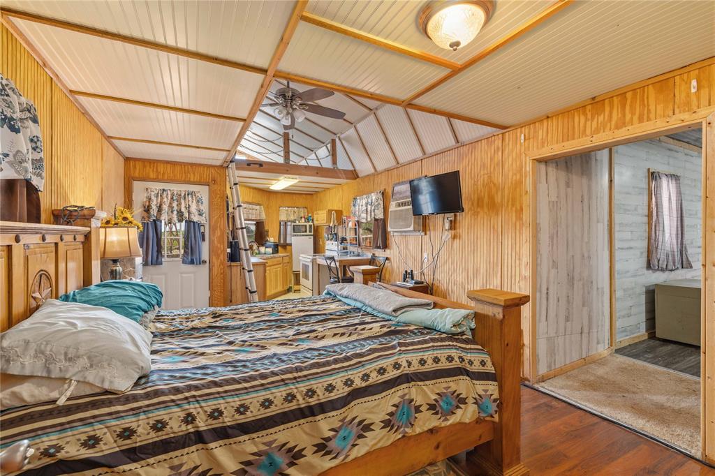 9486 Coppic Ranch Road Property Photo 23