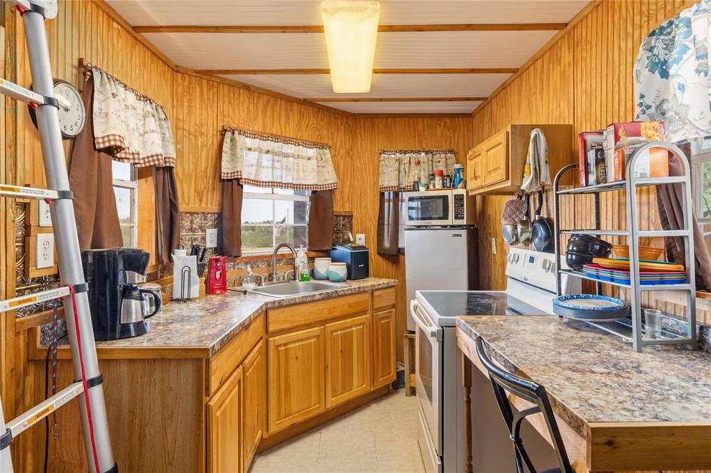9486 Coppic Ranch Road Property Photo 24
