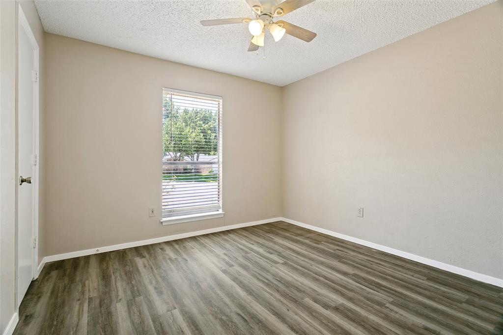 3008 Highgate Lane Property Photo 22