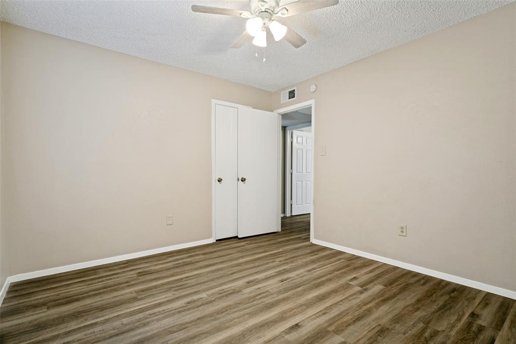 3008 Highgate Lane Property Photo 23