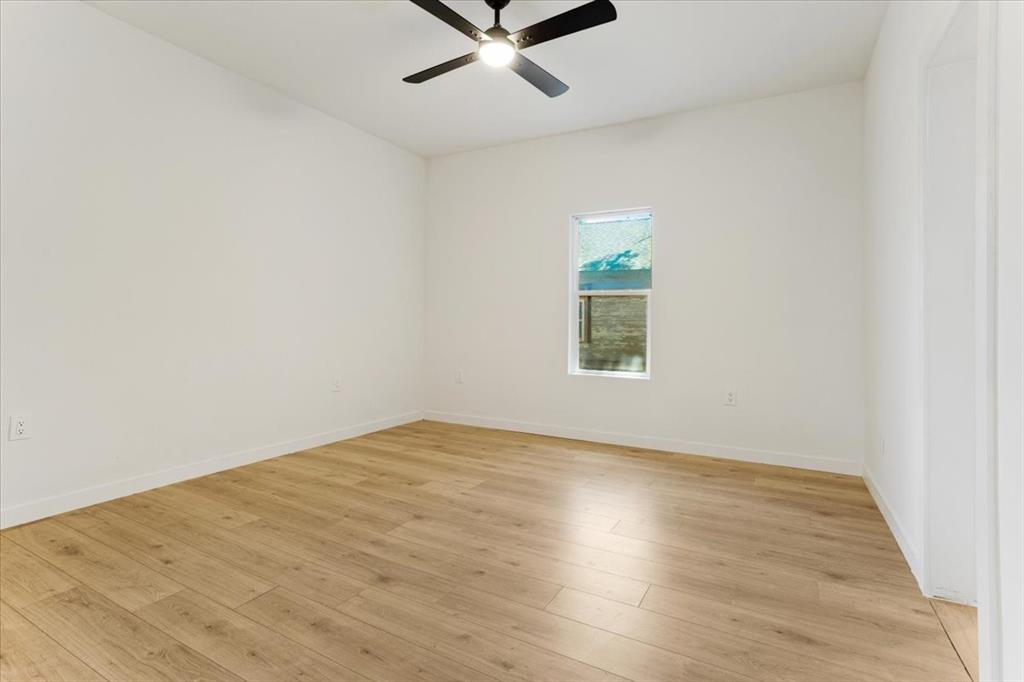 514 N Lee Avenue Property Photo 10
