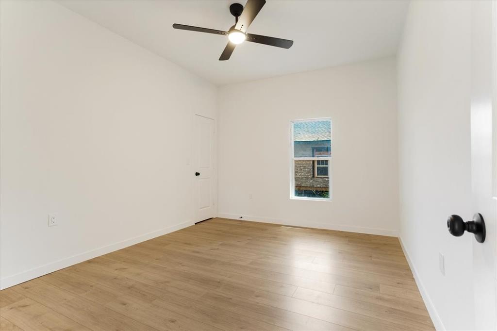 514 N Lee Avenue Property Photo 15