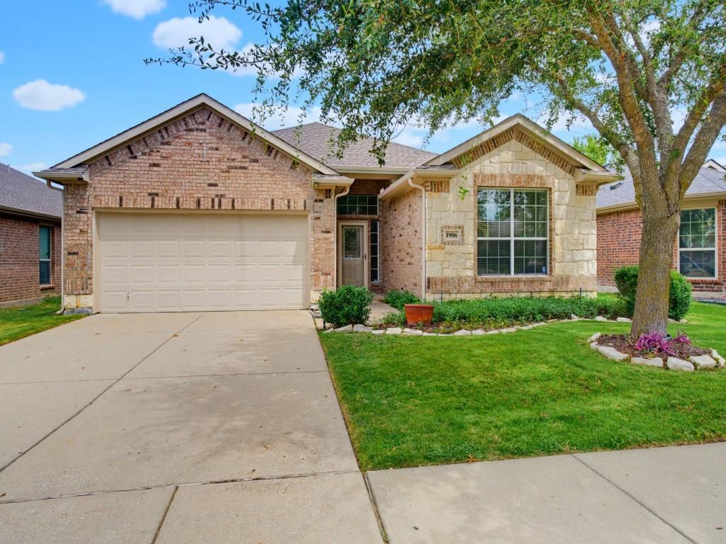 1906 Pecan Grove Drive Property Photo 1