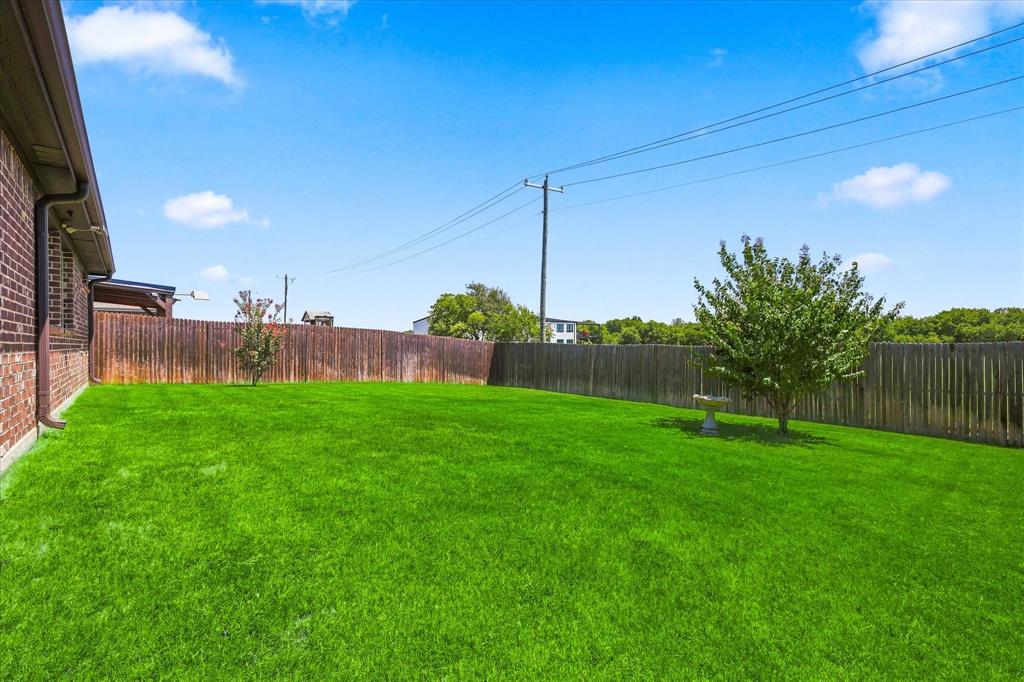 217 White Tail Lane Property Photo 29