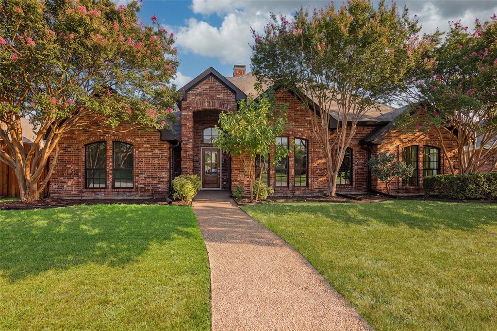 2420 Corby Drive Property Photo 1