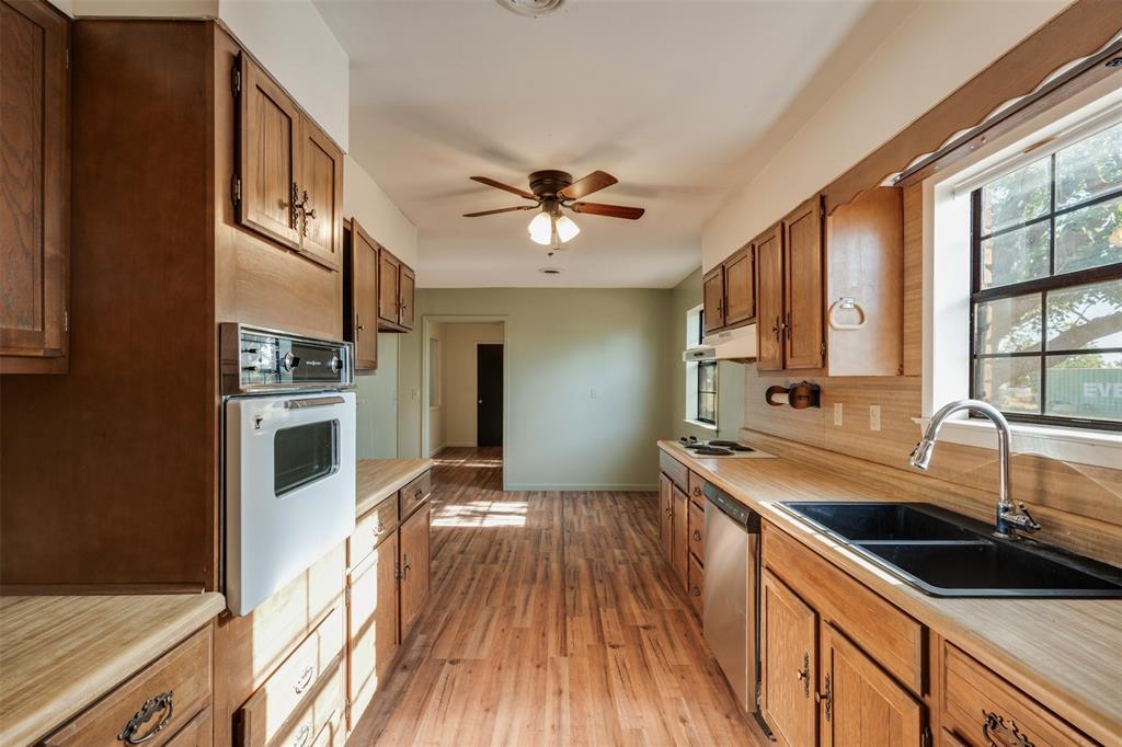8154 Cr 4680 Property Photo 6