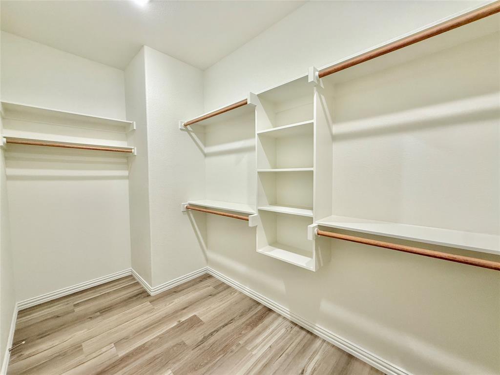5555 Mercedes Circle Property Photo 19
