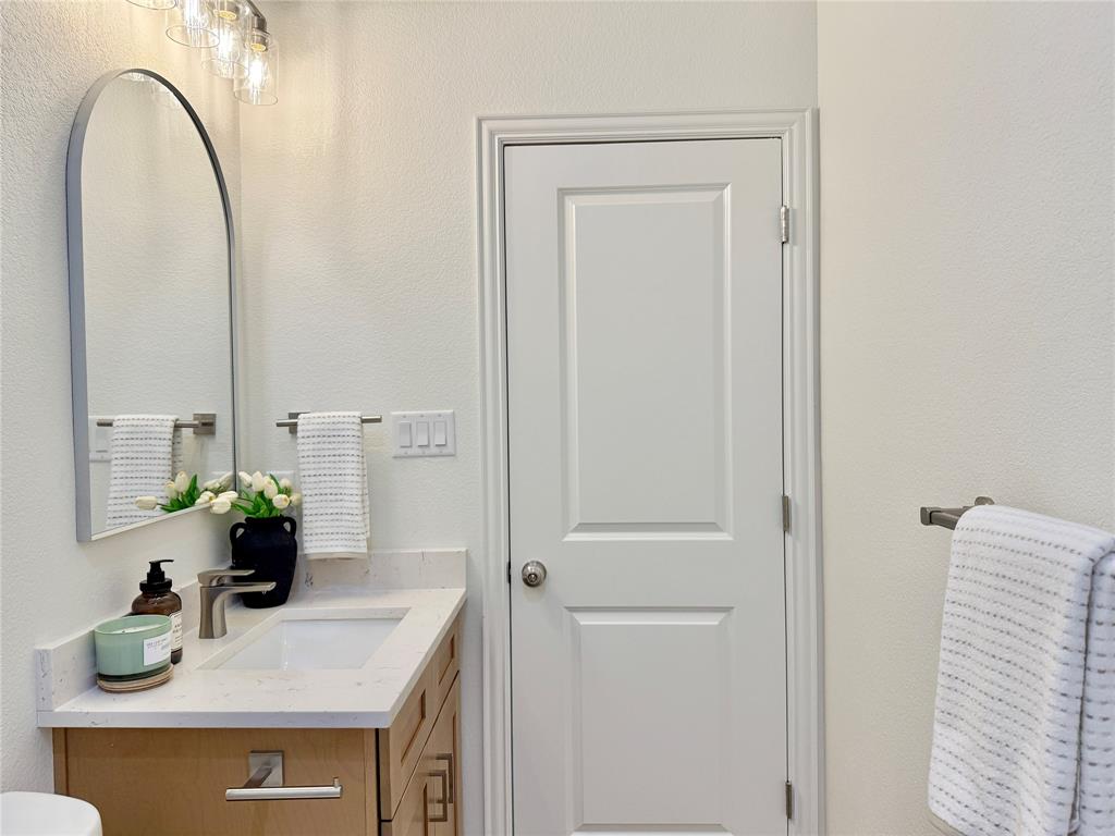 5555 Mercedes Circle Property Photo 23