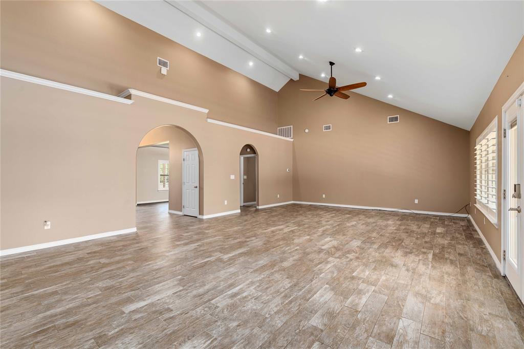 4660 Fm 3021 Property Photo 17