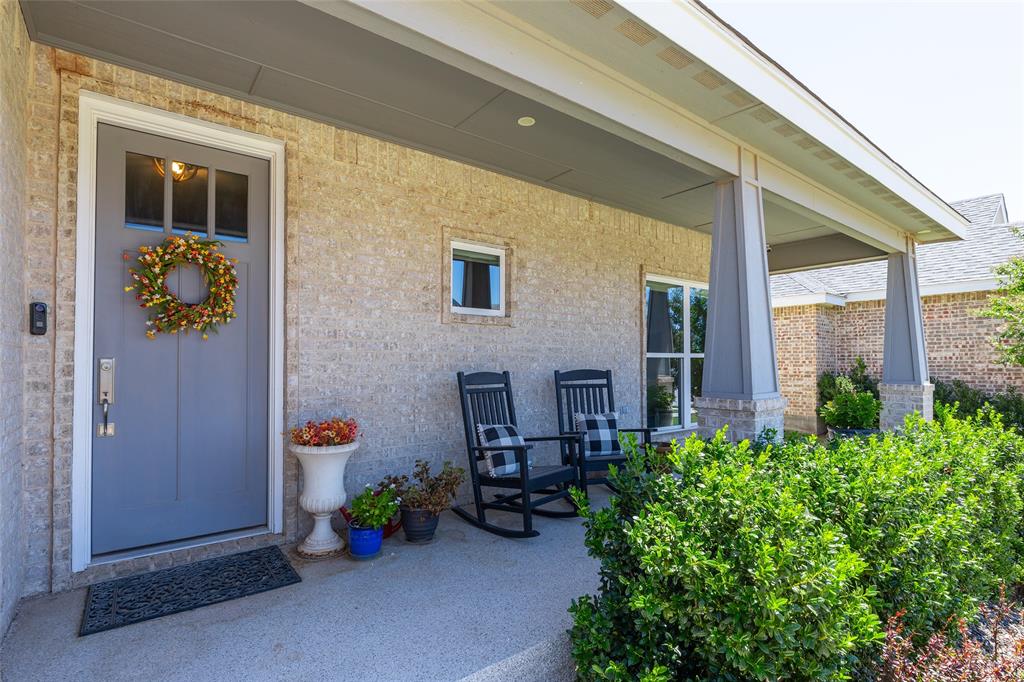 1749 Urban Avenue Property Photo 3
