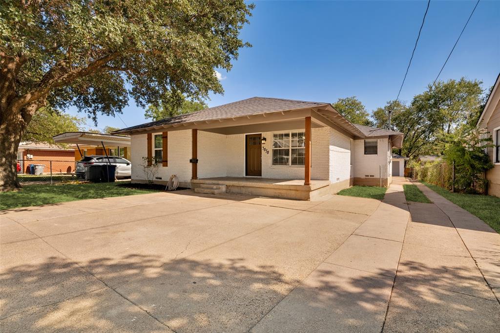 3838 Dutton Drive Property Photo 1