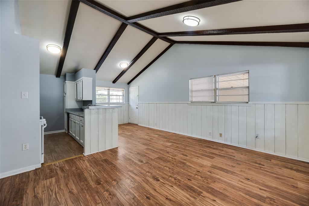 1716 Harris Street Property Photo 8