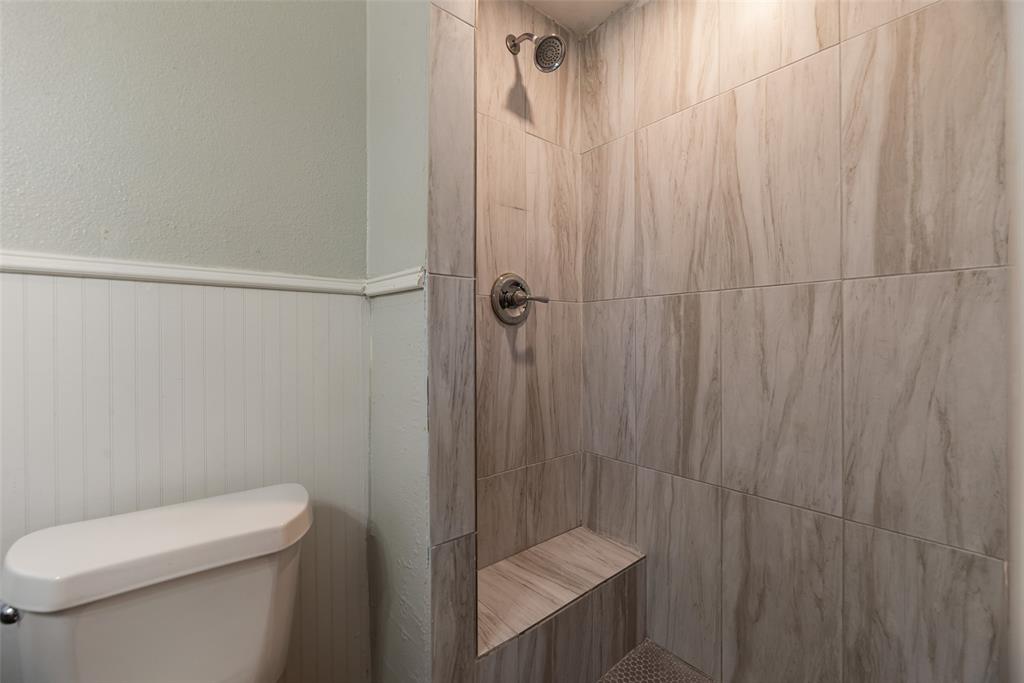 1716 Harris Street Property Photo 23