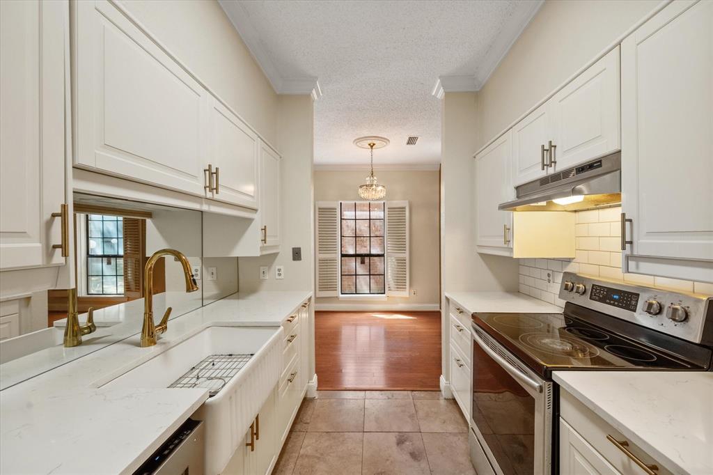 1206 Riverchase Lane 149 Property Photo 13