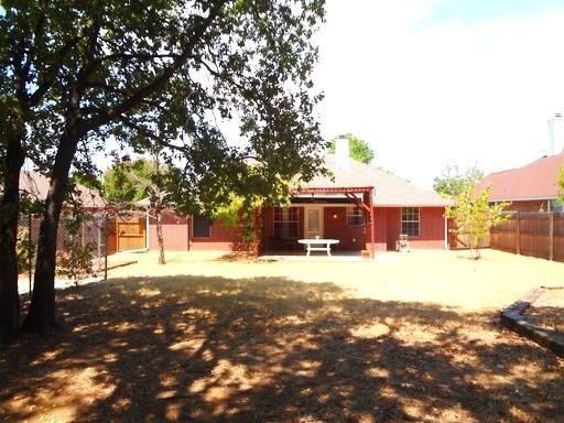 2216 Lattimore Street Property Photo 11