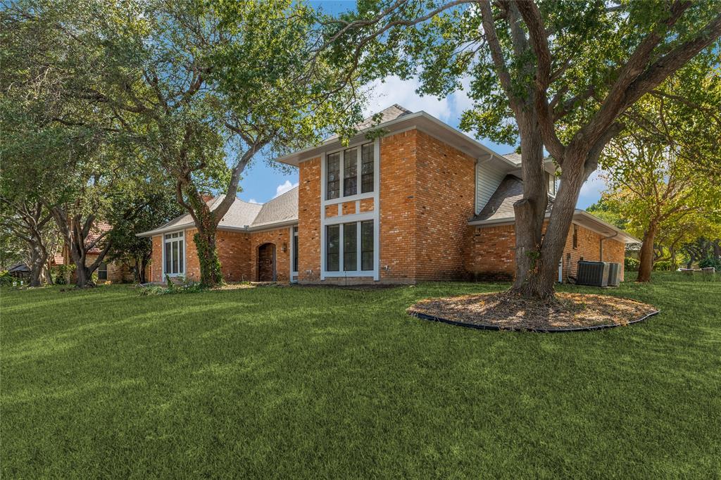 5013 Country Place Drive Property Photo 1