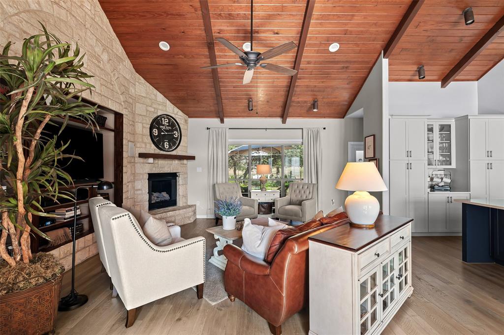 9106 Bellechase Road Property Photo 8