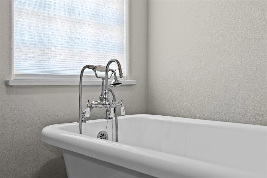 9106 Bellechase Road Property Photo 22