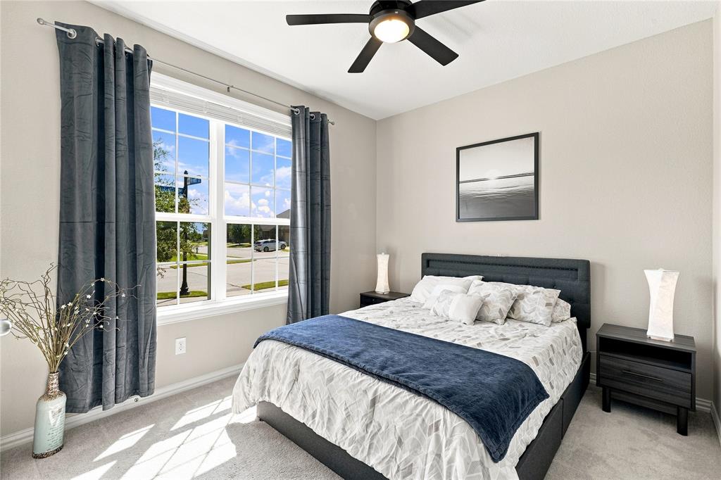 703 Liner Lane Property Photo 4