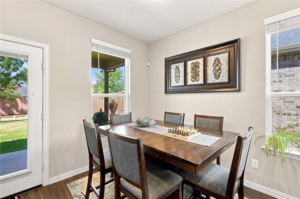 703 Liner Lane Property Photo 10