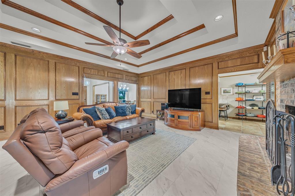 204 Fairway Drive Property Photo 8