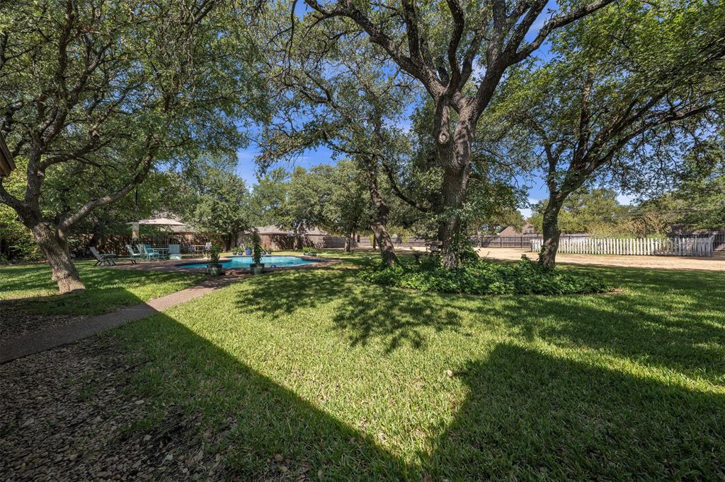 204 Fairway Drive Property Photo 33